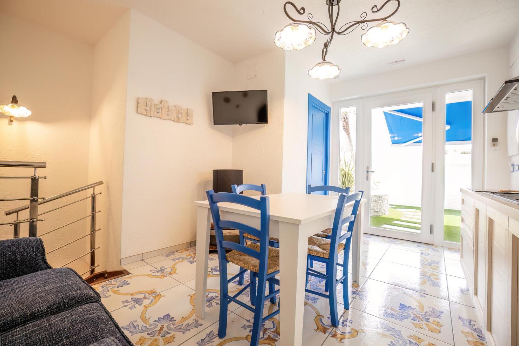 Etoiles Guest House 焦亚陶罗 外观 照片